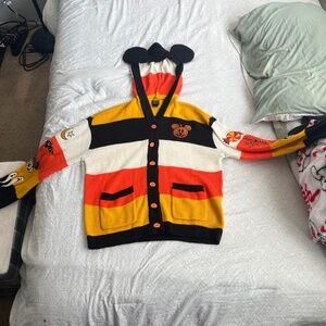 Official Disney. Halloween Sweater/Cadigan: SIZE SMALL